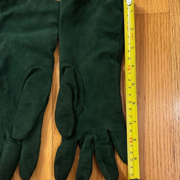 Coach Elegant Forest Green Suede Gloves - Picture 5 of 6